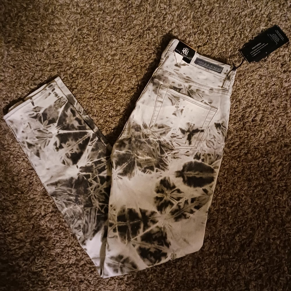 NWT! Rock & Republic Printed Jeans Sz 10M